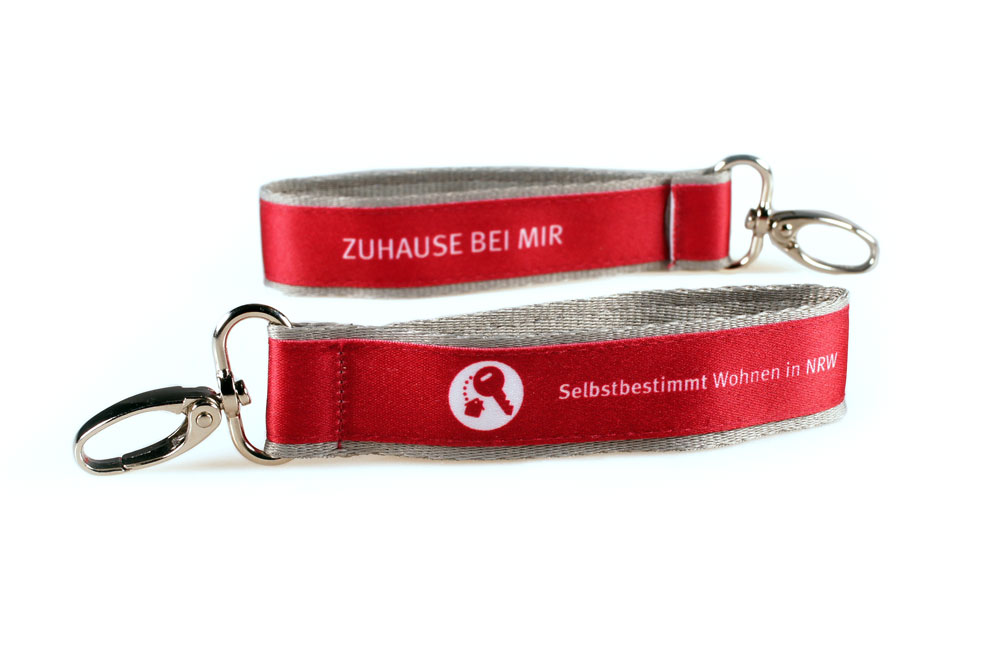 Schluesselanhaenger Bedrucken Bunt Logo Filz Alternative Shortstrap Guenstig Kaufen 25mm Doppelt Band Auf Band Satinband Magenta Grau